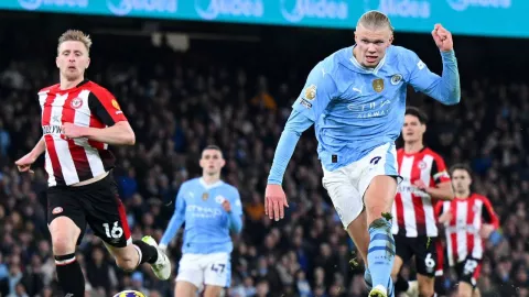 Man City Bungkam Brentford, Erling Haaland Ukir Rekor di Luar Nalar - GenPI.co