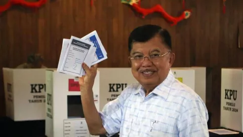 Soal Hak Angket, Jusuf Kalla: Tidak Usah Khawatir, Jalani Saja - GenPI.co