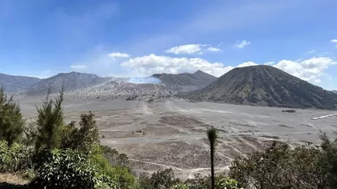 Pengumuman! Gunung Bromo Ditutup Total pada April 2024 - GenPI.co