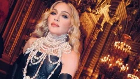 Sangar, Konser Gratis Madonna Ditonton 1,6 Juta Penggemar - GenPI.co