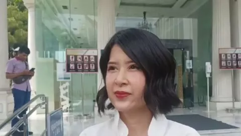 Dapat Tugas dari Jokowi di Pemerintahan, Grace Natalie: Nanti Diinfokan Deh - GenPI.co