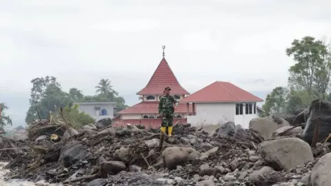 Mitigasi Banjir Lahar Dingin, 7 Aliran Sungai Berhulu di Gunung Marapi Dipasangi EWS - GenPI.co