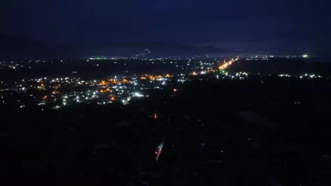 Listrik di Sumbar Tiba-Tiba Mati Total, PLN Ngaku Belum Tahu Penyebabnya - GenPI.co