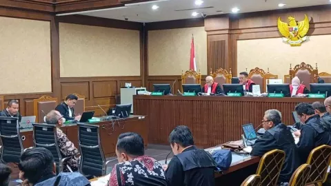 Saksi: Arahan Syahrul Yasin Limpo Supaya Serahkan Rp 800 Juta ke Firli Bahuri - GenPI.co