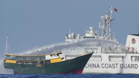 China dan Filipina Gelar Pembicaraan Penting Setelah Kekacauan di Laut Cina Selatan - GenPI.co