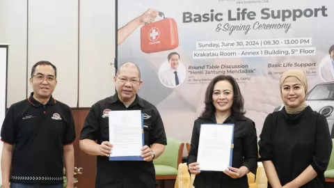 Gandeng Komunitas Mini Cooper Indonesia, RS Premier Bintaro Beber Tujuan Mulia - GenPI.co