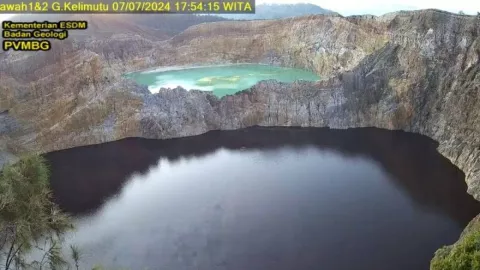 Suhu Air Kawah Meningkat, Status Gunung Kelimutu Jadi Waspada - GenPI.co