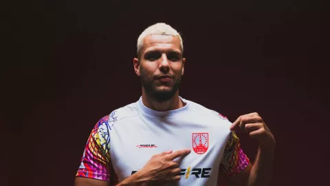 Sah! Karim Rossi Perkuat Lini Depan Persis Solo - GenPI.co