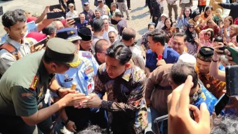 Gibran Mundur, Teguh Prakosa Diusulkan Jabat Wali Kota Surakarta - GenPI.co