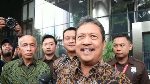 Menteri KP Bantah Tudingan Terima Aliran Dana Hasil Dugaan Korupsi - GenPI.co