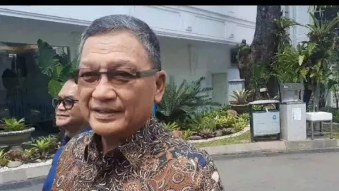 Kabar Akan Diganti Bahlil Lahadalia, Menteri ESDM: Tunggu Saja - GenPI.co