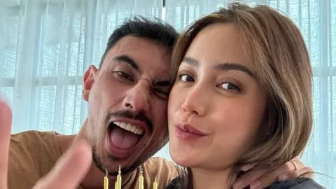 Jessica Iskandar Melahirkan Anak Perempuan, Keinginan Terkabul - GenPI.co