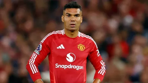 Ole Gunnar Solskjer Rayu Casemiro Tinggalkan Manchester United dan Gabung Besiktas - GenPI.co