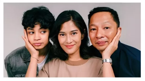 Bintangi Film Drama Mothernet, Dian Sastro Dapat Tantangan Baru - GenPI.co