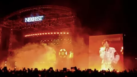 Konser BMTH di Jakarta Pecah, Oliver Sykes: Kalian Keren - GenPI.co