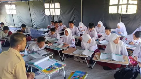 Waduh! 2.500 Ruang Kelas di Cianjur Rusak, Ini Kondisinya - GenPI.co