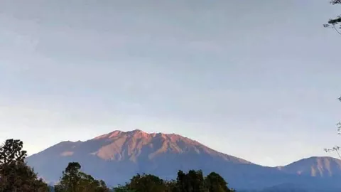 Status Gunung Raung di Jawa Timur Naik Jadi Waspada - GenPI.co