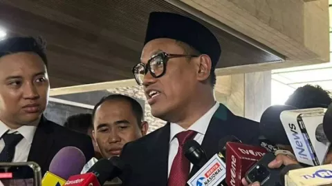 Dilantik Jadi Anggota DPR RI, Uya Kuya: Kasih Kesempatan Dahulu - GenPI.co