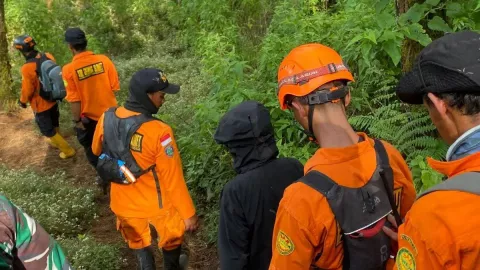 Siswa yang Hilang Saat Mendaki Gunung Slamet Akhirnya Ditemukan Selamat - GenPI.co