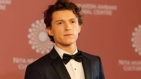 Tom Holland Sebut Draf Naskah Film Spider-Man 4 Perlu Perbaikan - GenPI.co