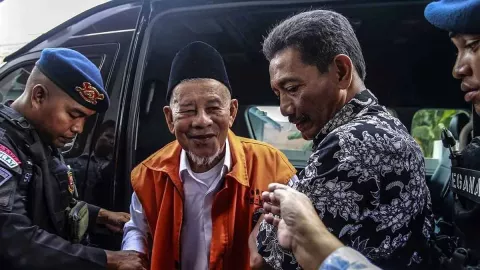 KPK Panggil Putra Abdul Gani Kasuba Terkait Penyidikan Kasus Korupsi - GenPI.co