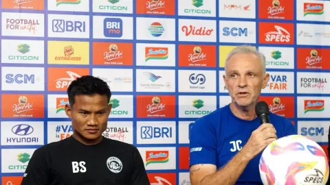 Derbi Jatim Memanas, Arema FC Manfaatkan Absennya Paul Munster - GenPI.co