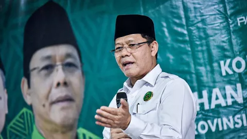 Idy Muzayyad Beri Waku 7x 24 Jam Kepada Plt Ketum PPP Mardiono untuk Minta Maaf - GenPI.co