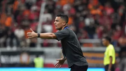 Carlos Pena Andalkan Rekrutan Anyar Persija Jakarta Lawan Barito Putera - GenPI.co