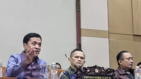 Polemik Penetapan Hasto Jadi Tersangka, Habiburokhman: Sampai Kiamat Tidak Selesai - GenPI.co