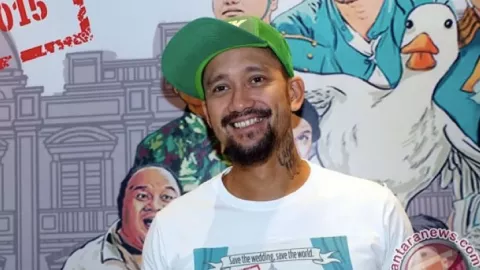 Cucu Pertama Lahir, Tora Sudiro Ogah Dipanggil Kakek - GenPI.co