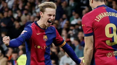 Frenkie de Jong Bikin Liverpool Patah Hati, Ingin Perpanjang Kontrak di Barcelona - GenPI.co