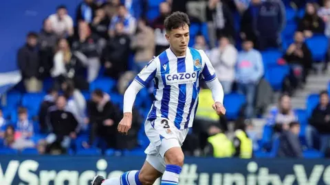 Bukan ke Liverpool, Martin Zubimendi Merapat ke Arsenal - GenPI.co