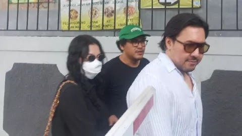 Didampingi David Bayu Sidang Video Syur, Audrey Davis: Alhamdulillah - GenPI.co