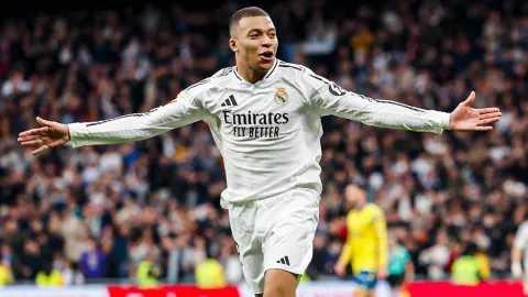 Kylian Mbappe Tak Peduli Jika Hancurkan Rekor Cristiano Ronaldo: Itu Cuma Angka - GenPI.co