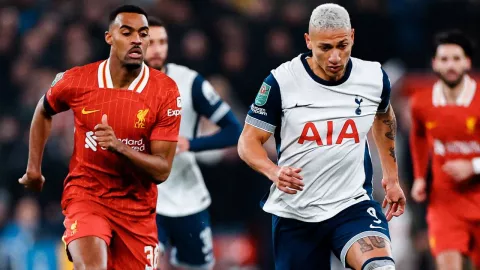 Catat 0 Tembakan Tepat Sasaran, Pelatih Tottenham: Liverpool Terlalu Kuat - GenPI.co