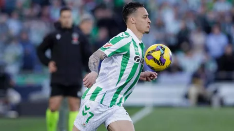 Bersinar di LaLiga Spanyol, Antony Diincar Real Betis dan Bayern Munchen - GenPI.co