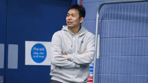 Debut Sebagai Pelatih, Hendra Setiawan Dampingi Sabar/Reza di All England 2025 - GenPI.co