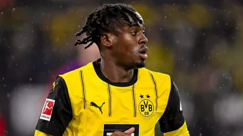 Real Madrid Incar Jamie Gittens, Borussia Dortmund Beri Diskon - GenPI.co