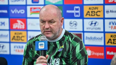 Lawan PSS, Persib Diminta Tak Terlena Posisi Klasemen Liga 1 - GenPI.co