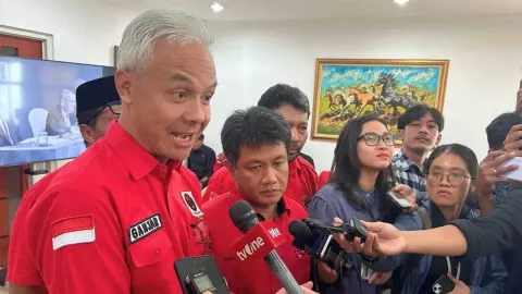 Menteri Kabinet Prabowo Sebut Jokowi Bos, Ganjar Pranowo: Itu Kelakar - GenPI.co