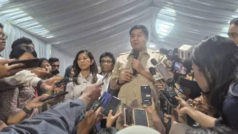 Meutya Hafid Bakal Minta Penjelasan World App soal Scan Retina Warga - GenPI.co