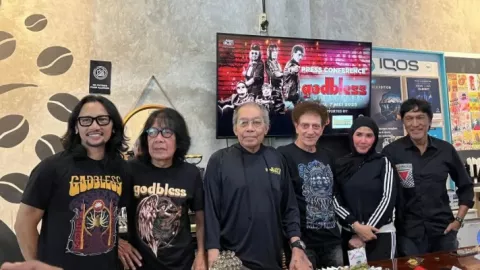 Bintang Tamu Konser God Bless, Ikang Fawzi Merasa Beruntung - GenPI.co