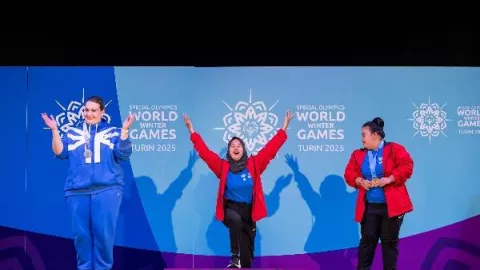 Atlet-atlet Indonesia Berprestasi di Special Olympics Winter World Games 2025 - GenPI.co