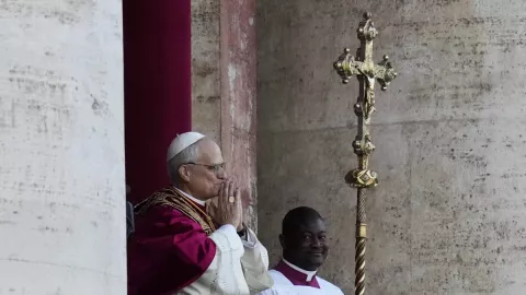 Paus Leo XIV Jadi Sorotan, Ini Fakta Menarik Pemimpin Baru Gereja Katolik - GenPI.co