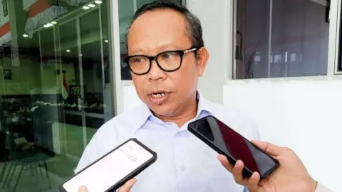 600 Tenaga Honorer di Situbondo Diberhentikan, DPRD: Ada 70 Guru Sertifikasi - GenPI.co