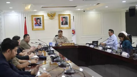 Menpora Dito Mendukung Merdeka Marathon untuk Merayakan HUT RI Tahun 2025 - GenPI.co