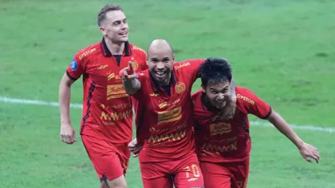 Bantai Bali United, Persija Jakarta Ancam PSS Sleman dan Malut United - GenPI.co