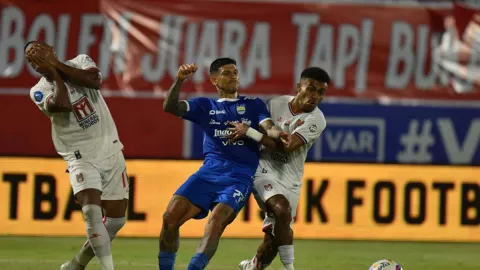 Dikenai Sanksi Tambahan, Ciro Alves Absen di 2 Laga Sisa Persib Bandung - GenPI.co
