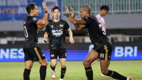 Dewa United Dampingi Persib ke AFC Challenge League, Malut dan Persebaya Tersingkir - GenPI.co