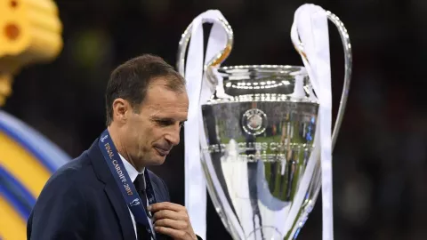 Perbaikan Kualitas, AC Milan Ingin Datangkan Massimiliano Allegri - GenPI.co